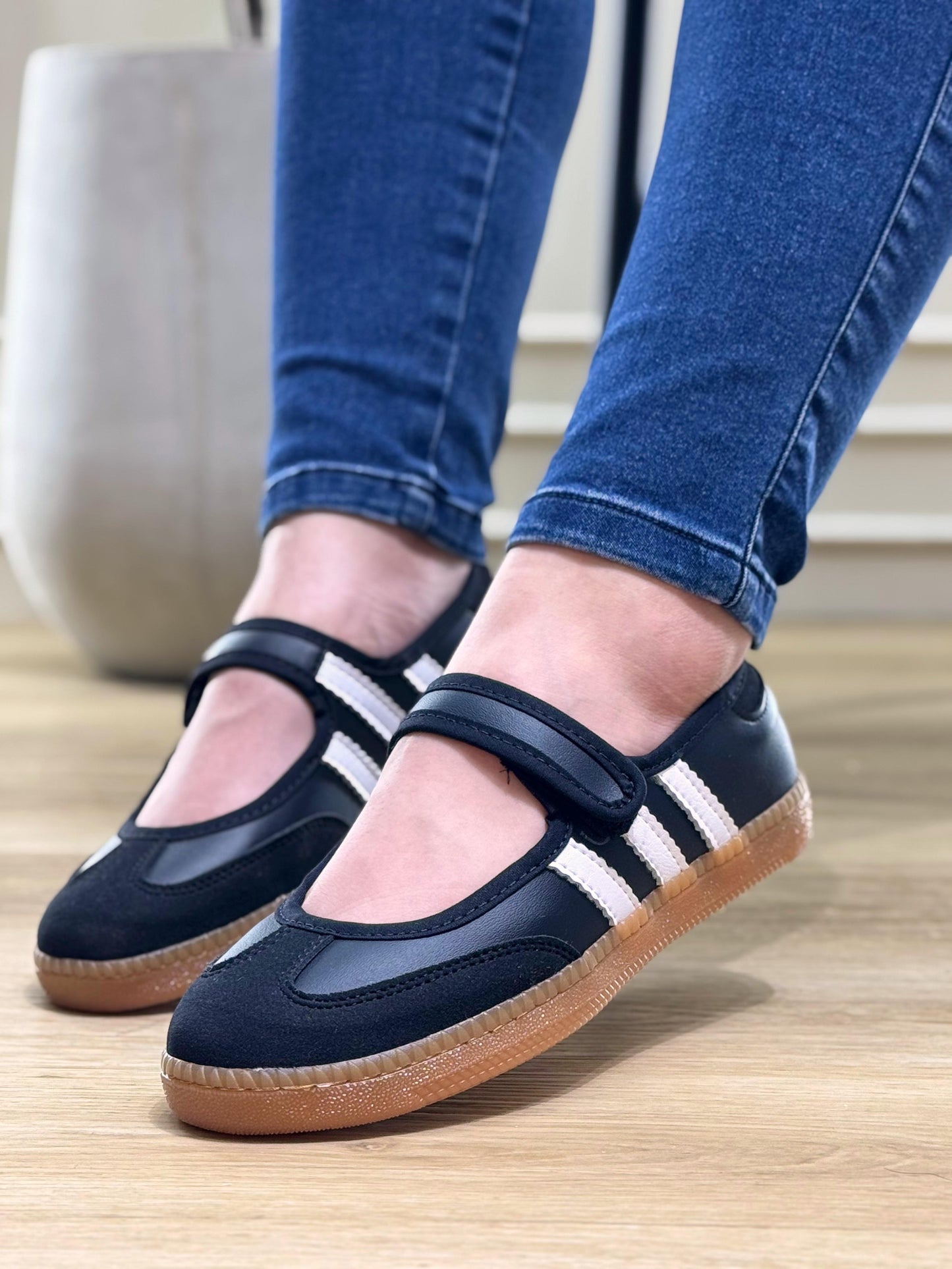 Ref: 6001